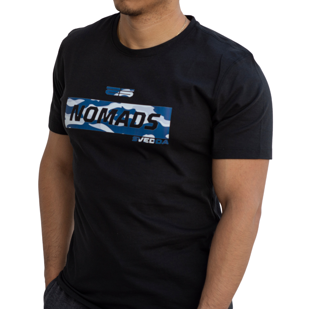 PLAYERA NEGRA DE ALGOD N CON ESTAMPADO